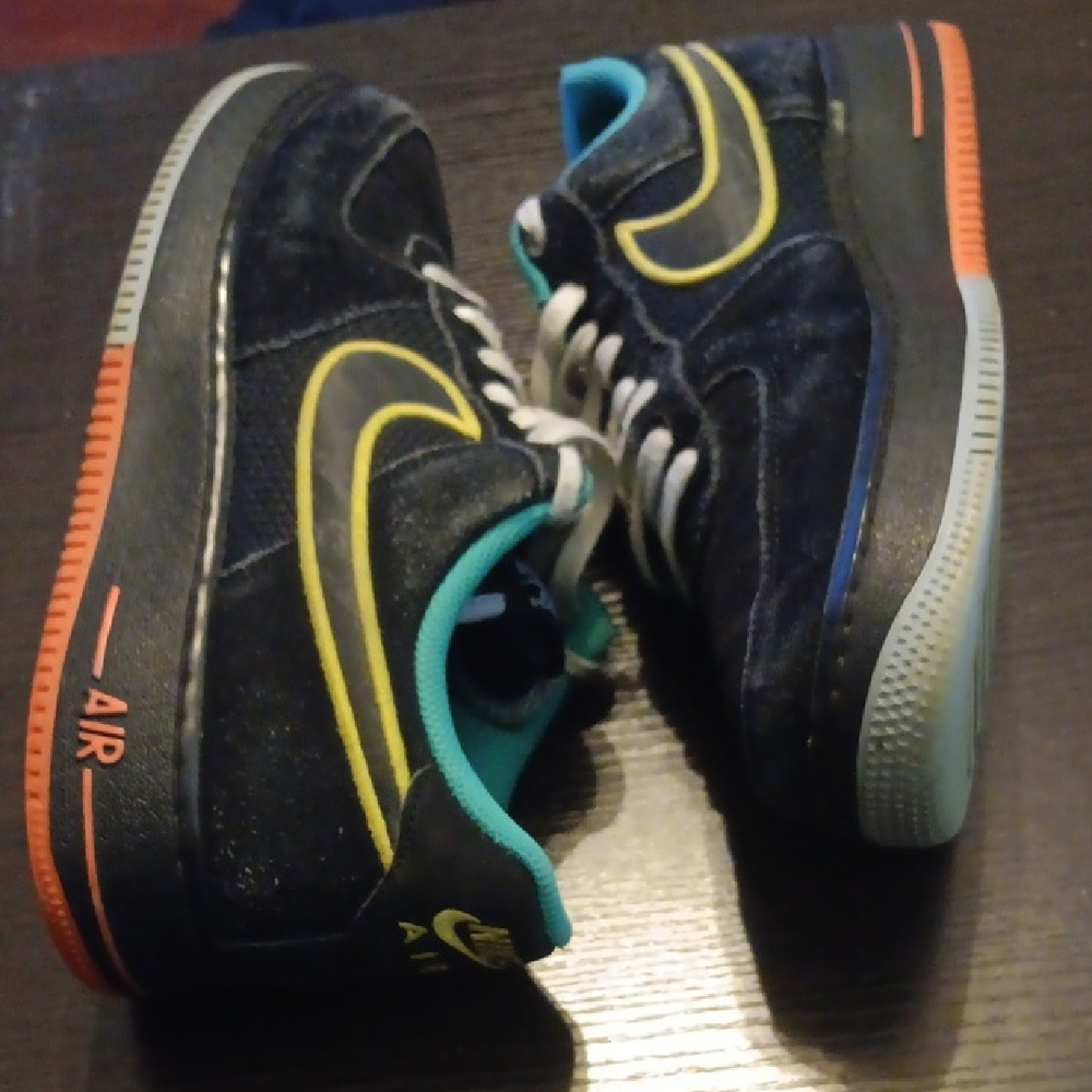 Nike Air Force 1 Low Rare "Peace And Unity" (2021) M9.5/W11 Fair Condition - Picture 7 of 10